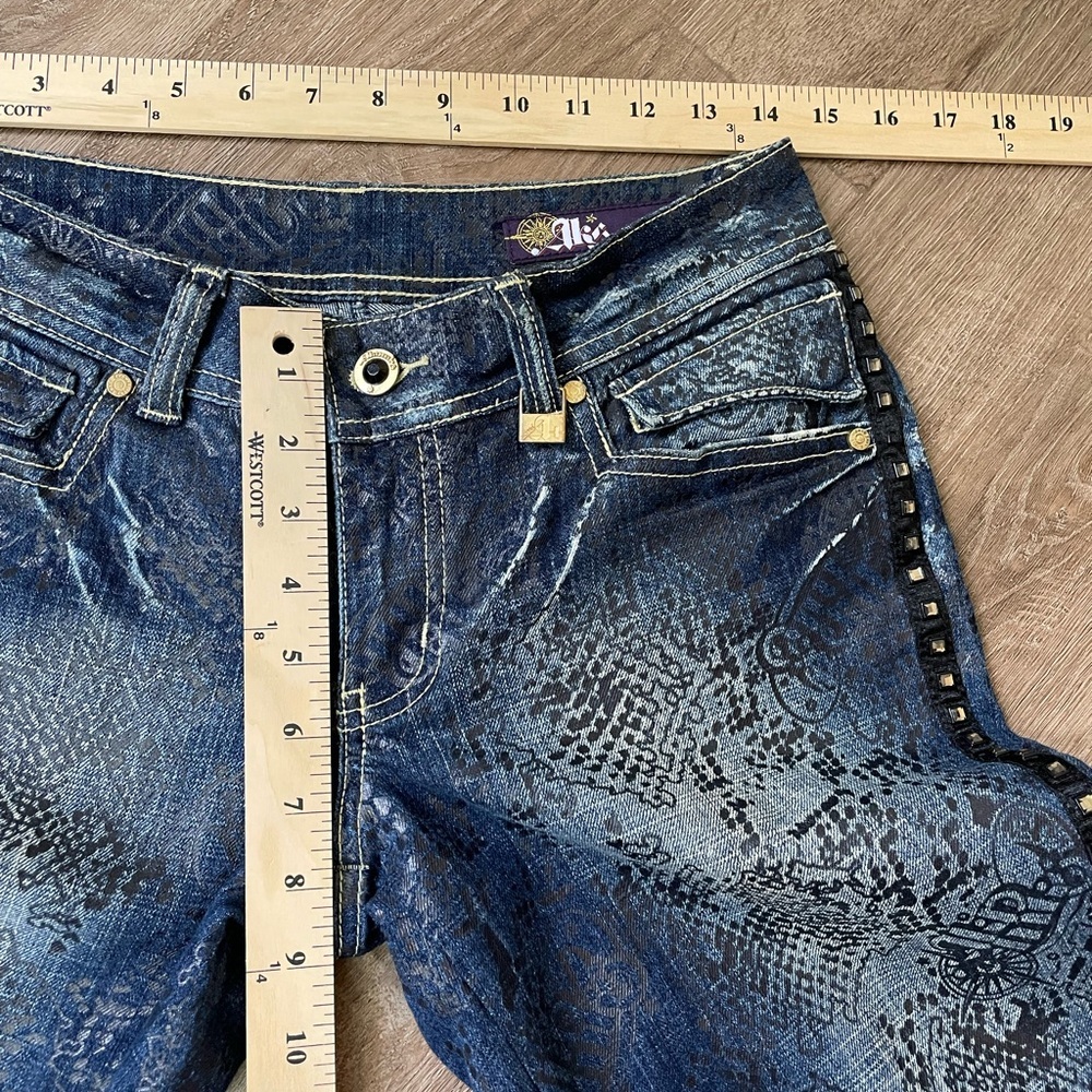 Akademiks Low Rise Boot Cut Jeans Embellished Lace Flap Pocket Women’s Size 28 - Picture 15 of 16